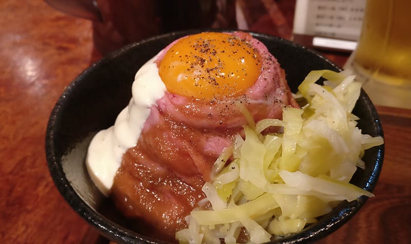 Œuf et bœuf du restaurant Roast beef à Akihabara