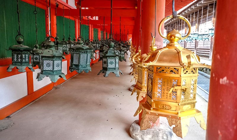 Guide Nara - Activité : sanctuaire Kasuga-Taisha - lanternes