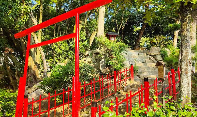 Jardin Shukkei-en à Hiroshima - torii